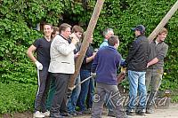2011-05-01 maibaum-aufstellen 2011 01 05 2011 17 02 35 c