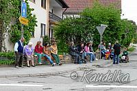 2011-05-01 maibaum-aufstellen 2011 01 05 2011 17 37 05 c