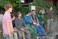 2011-05-01 maibaum-aufstellen 2011 01 05 2011 19 15 21 c