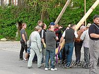 2014-04-17 maibaum-aufstellen 2014 17 04 2014 17 52 29 c