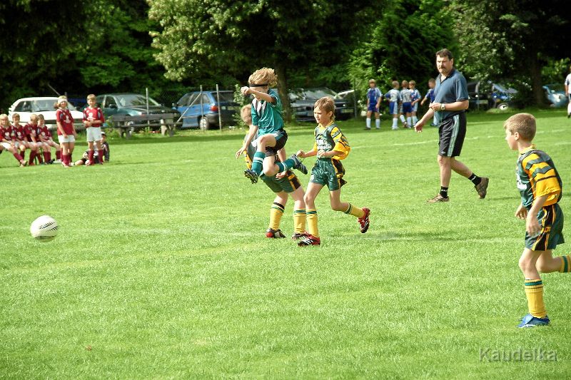 fussballturniere-in-rottenegg-und-geroldshausen_04.jpg - Fußballturniere in Rottenegg und Geroldshausen