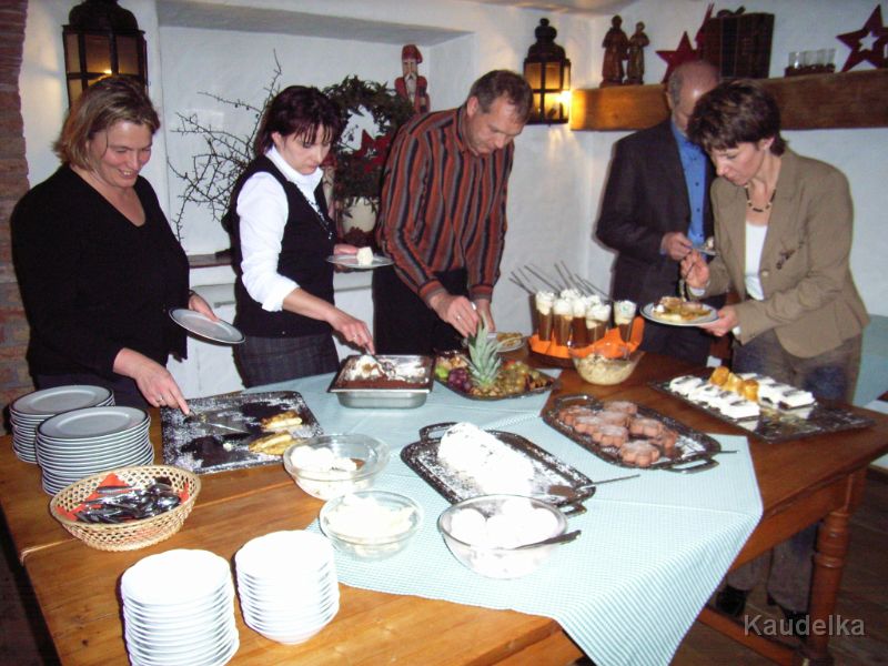 klassentreffen-abschlussjahrgang-realschule-geisenfeld_2007_087.jpg - Klassentreffen 2007 Abschlussjahrgang 1982 Realschule Geisenfeld