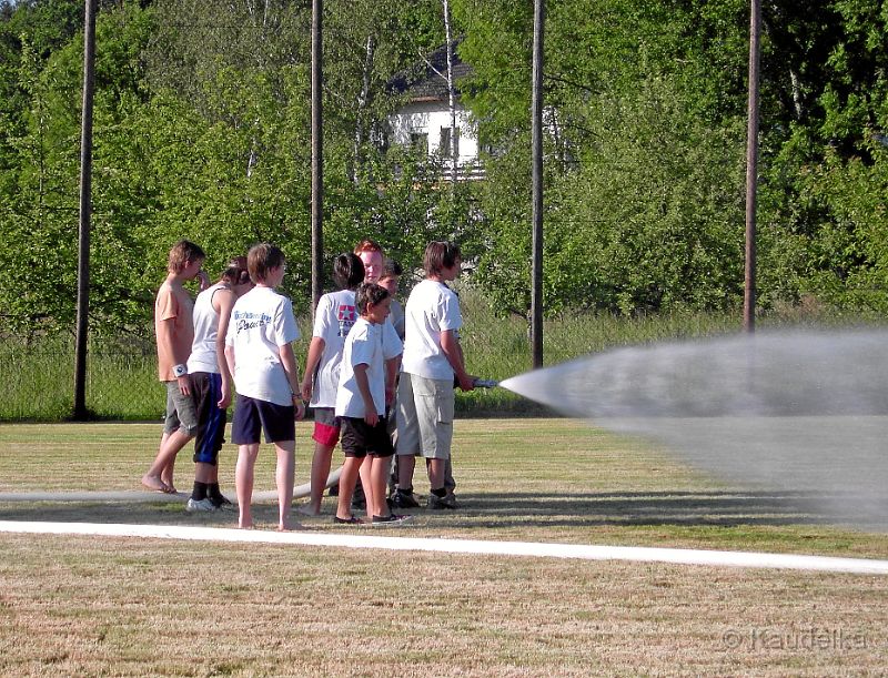 15_Bolzplatz-sprengen_b.jpg - Bolzplatz sprengen