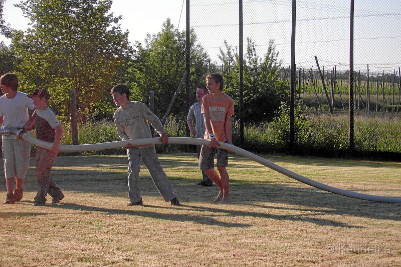 17_Bolzplatz-sprengen_b.jpg - Bolzplatz sprengen