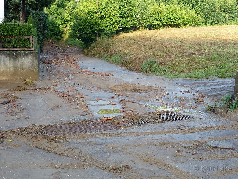 2.ueberschwemmung_in_2_wochen_21.08.2012_26.jpg - 2. Ãberschwemmung innerhalb von 2 Wochen in 2012