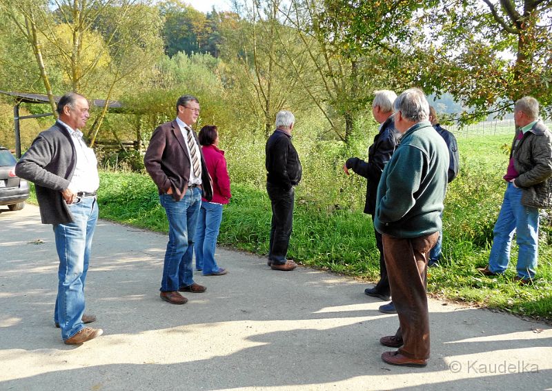 besichtigungsfahrt_obermettenbach_ilmendorf_13.10.2010_01.jpg - Besichtigungsfahrt am 13.10.2010 nach Obermettenbach, Engelbrechtsmünster, Schillwitzried, Ilmendorf