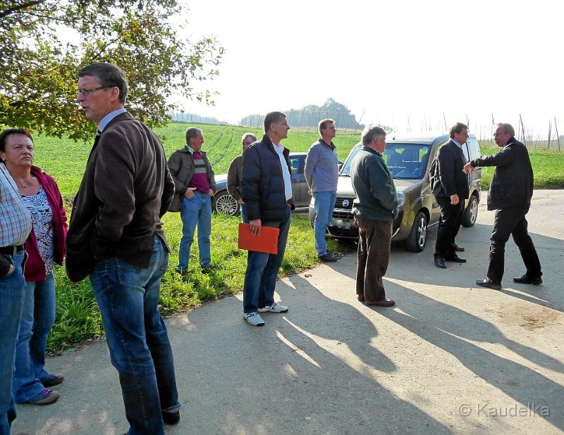 besichtigungsfahrt_obermettenbach_ilmendorf_13.10.2010_02.jpg - Besichtigungsfahrt am 13.10.2010 nach Obermettenbach, Engelbrechtsmünster, Schillwitzried, Ilmendorf